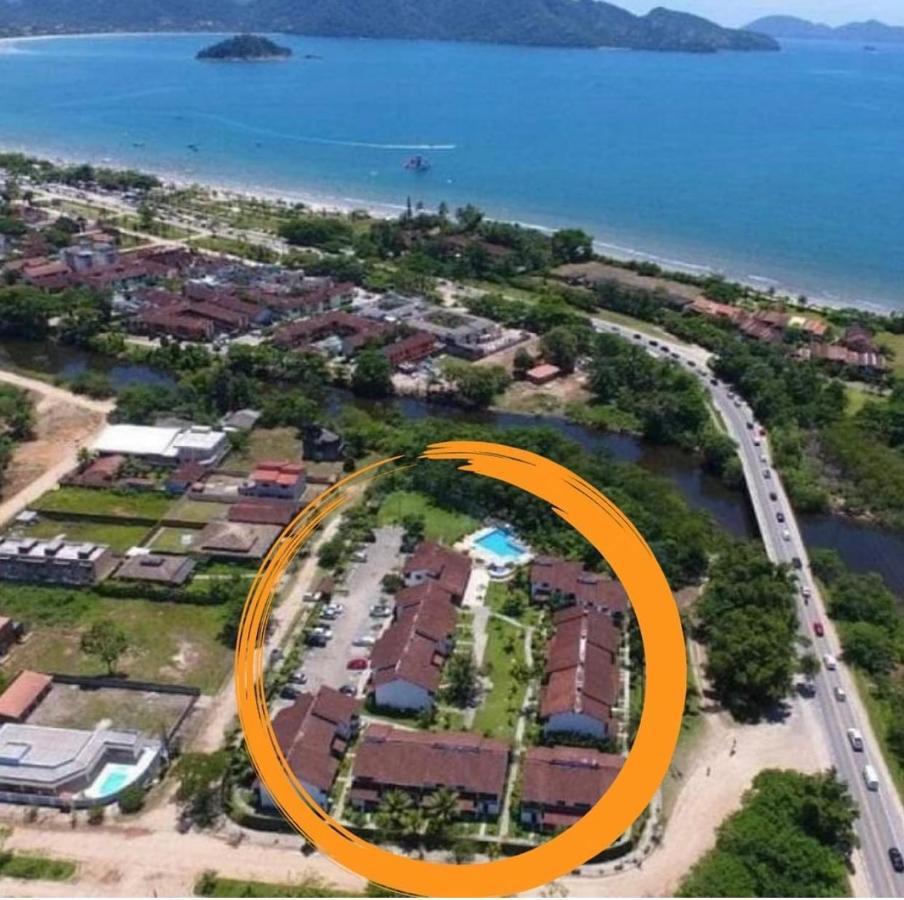 אובטובה Casa Ideal Em Condominio Fechado A 200M Da Praia Maranduba, Area De Lazer Completa מראה חיצוני תמונה