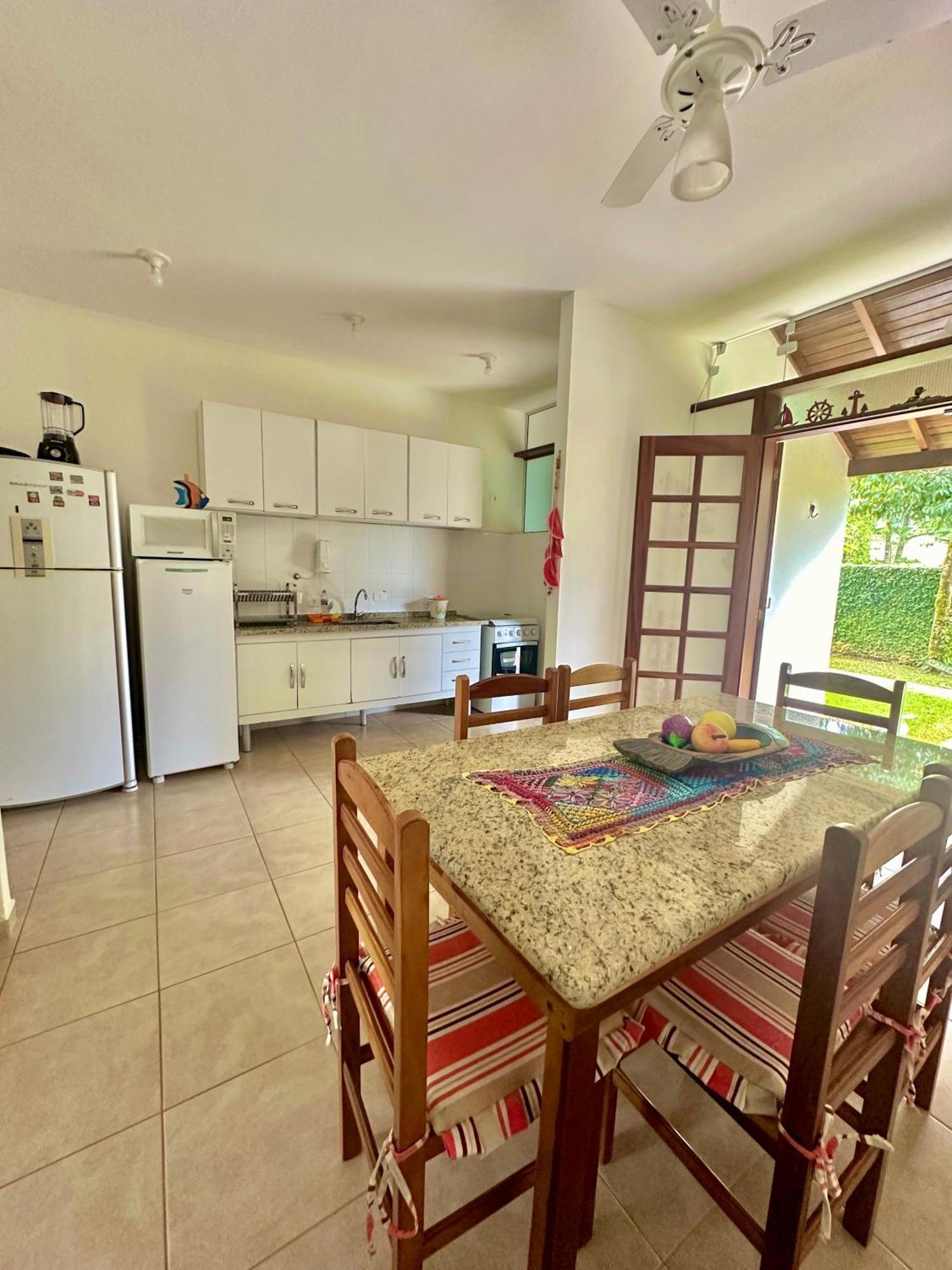 אובטובה Casa Ideal Em Condominio Fechado A 200M Da Praia Maranduba, Area De Lazer Completa מראה חיצוני תמונה